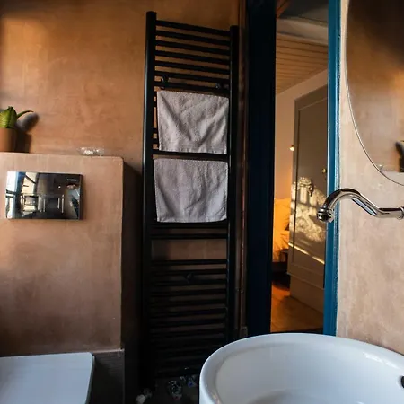 Philos Guest house 3*