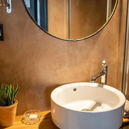 Philos Guest house 3*