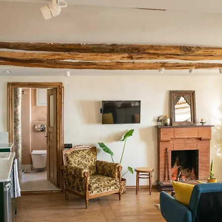 Guest house Philos